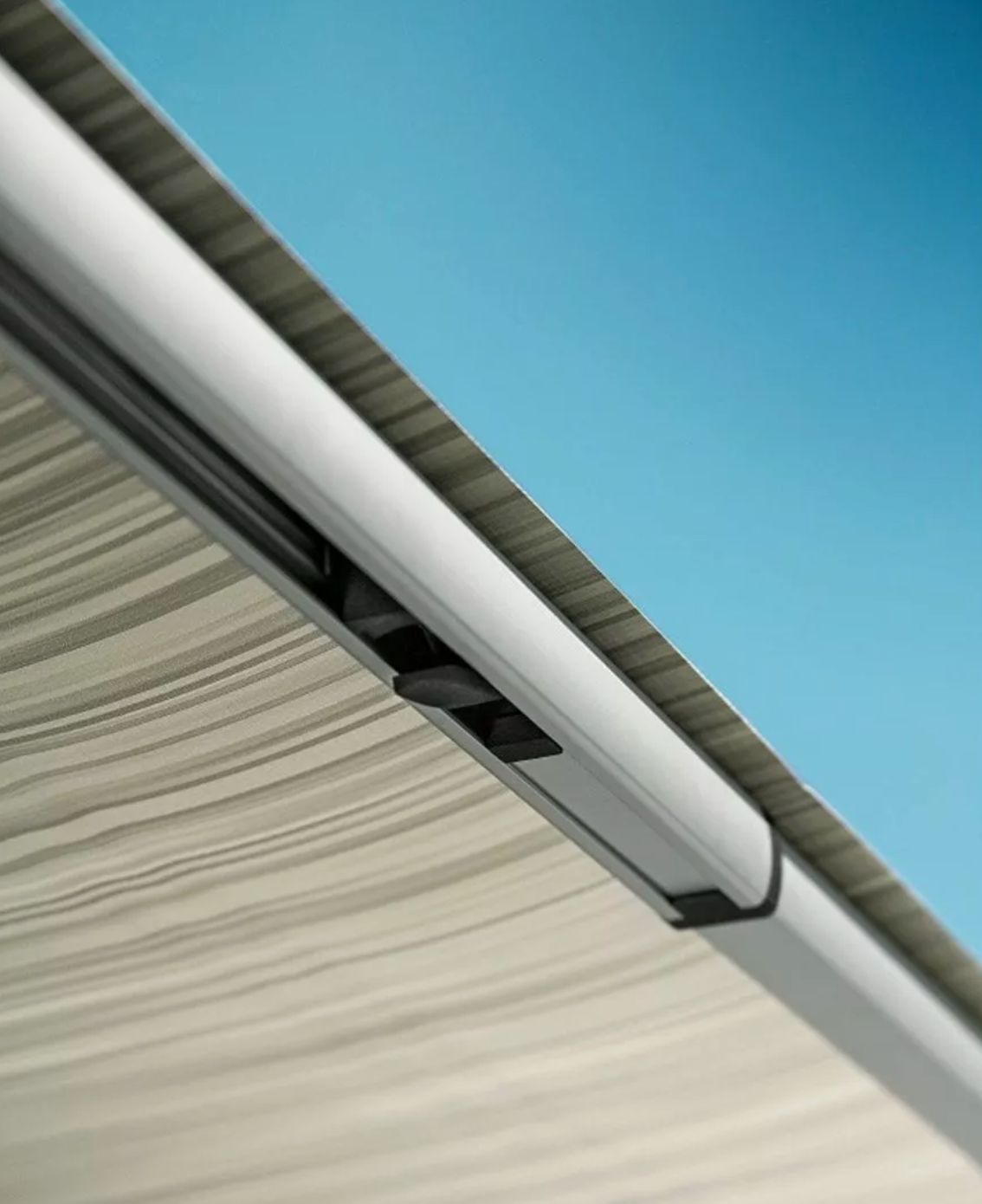 Thule Omnistor 1200 Caravan Awning