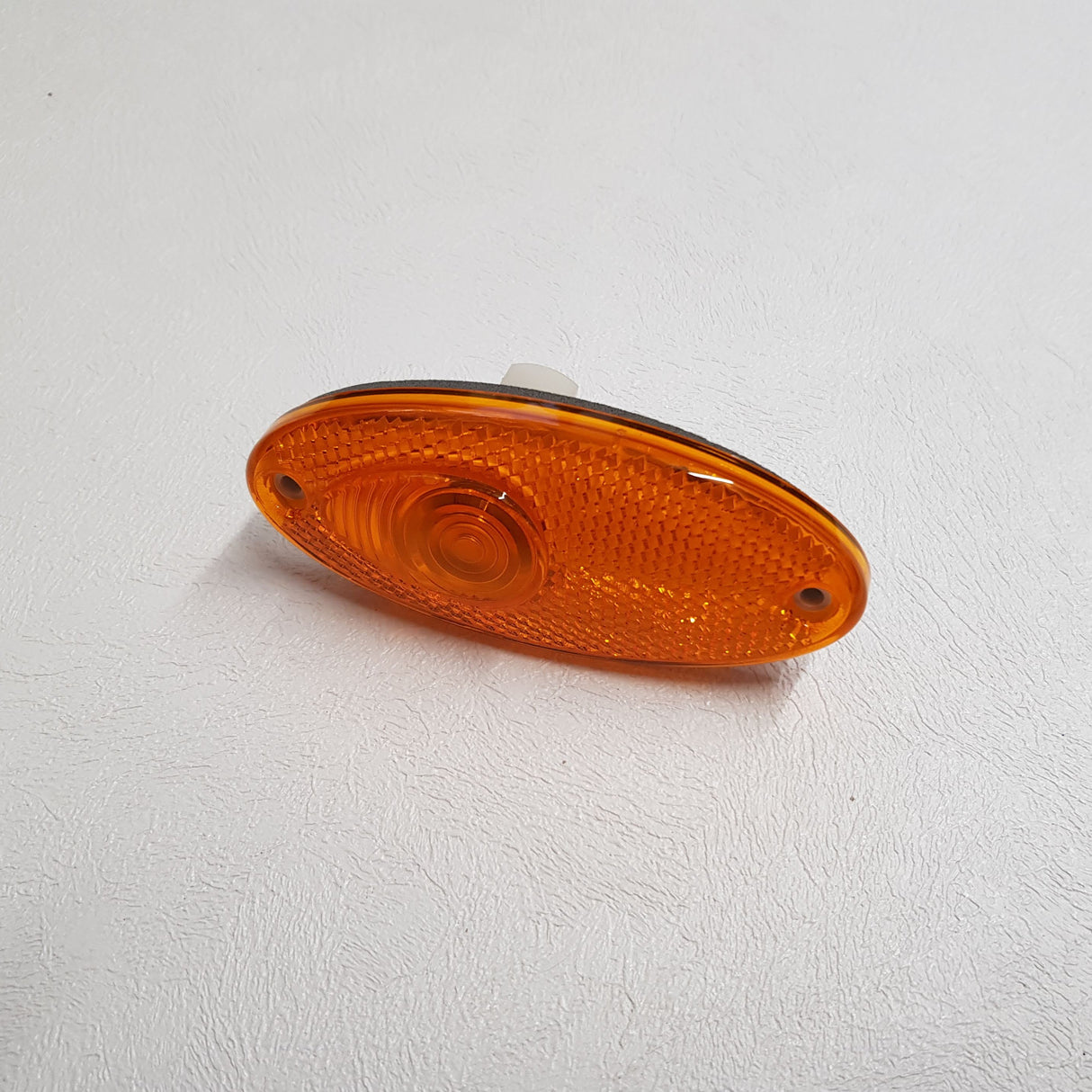 Oval Side Marker Light Flush Fitting 12 Volt