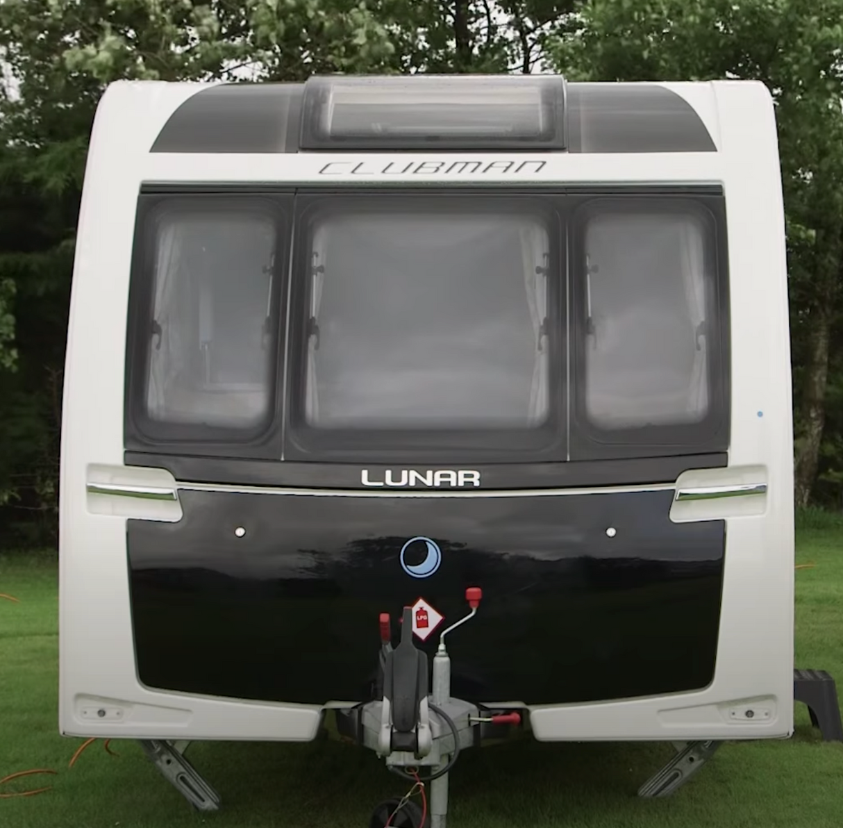 Plastoform Lunar 2015 Onwards Front Windows
